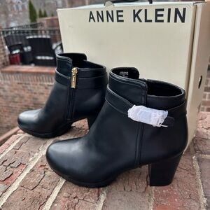 Anne Klein Elegant Black Ankle Booties NWT
